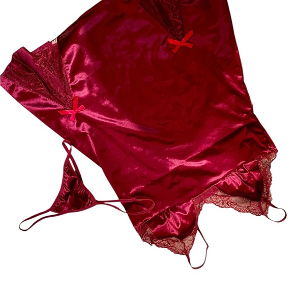 Sexy NWT maroon lace nightie & thong - Picture 10 of 15